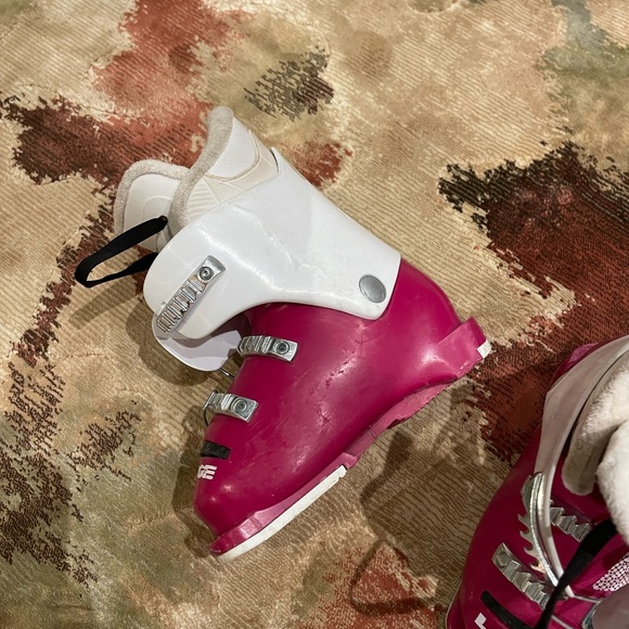 Ski boots/ size 18.5 in good use condition - Picture 6 of 6